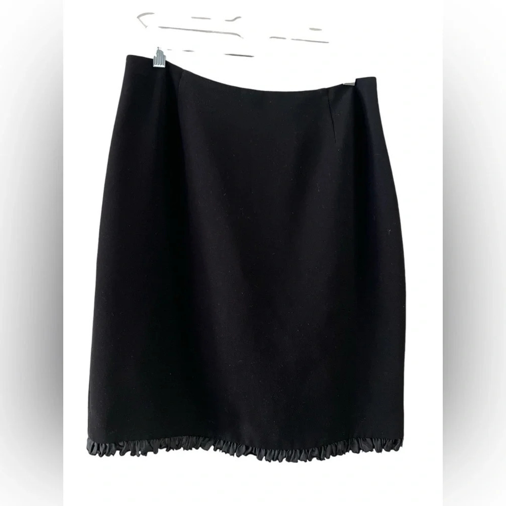 Black high waisted mini pencil skirt